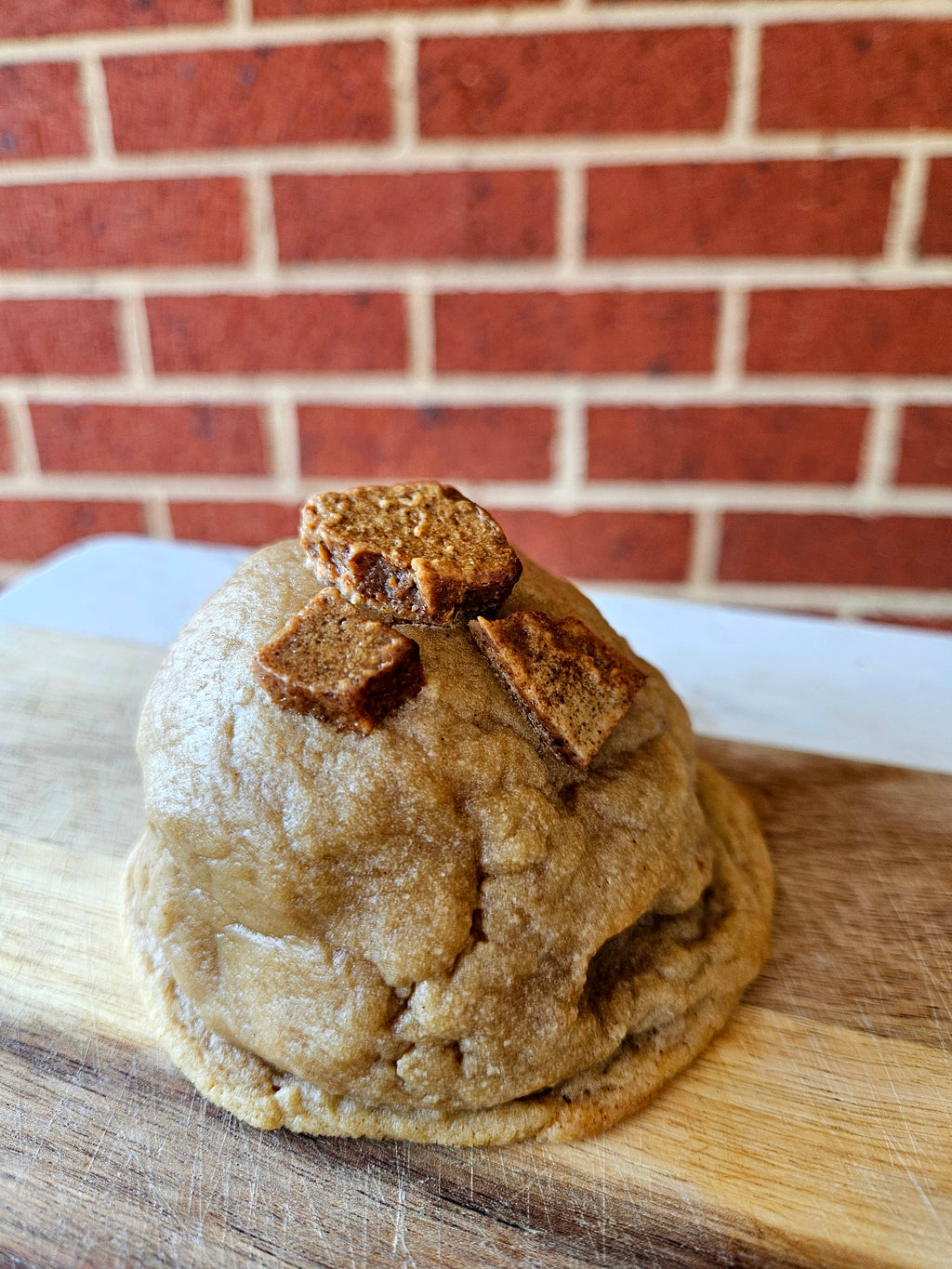 Caramelized Butterscotch Bomb