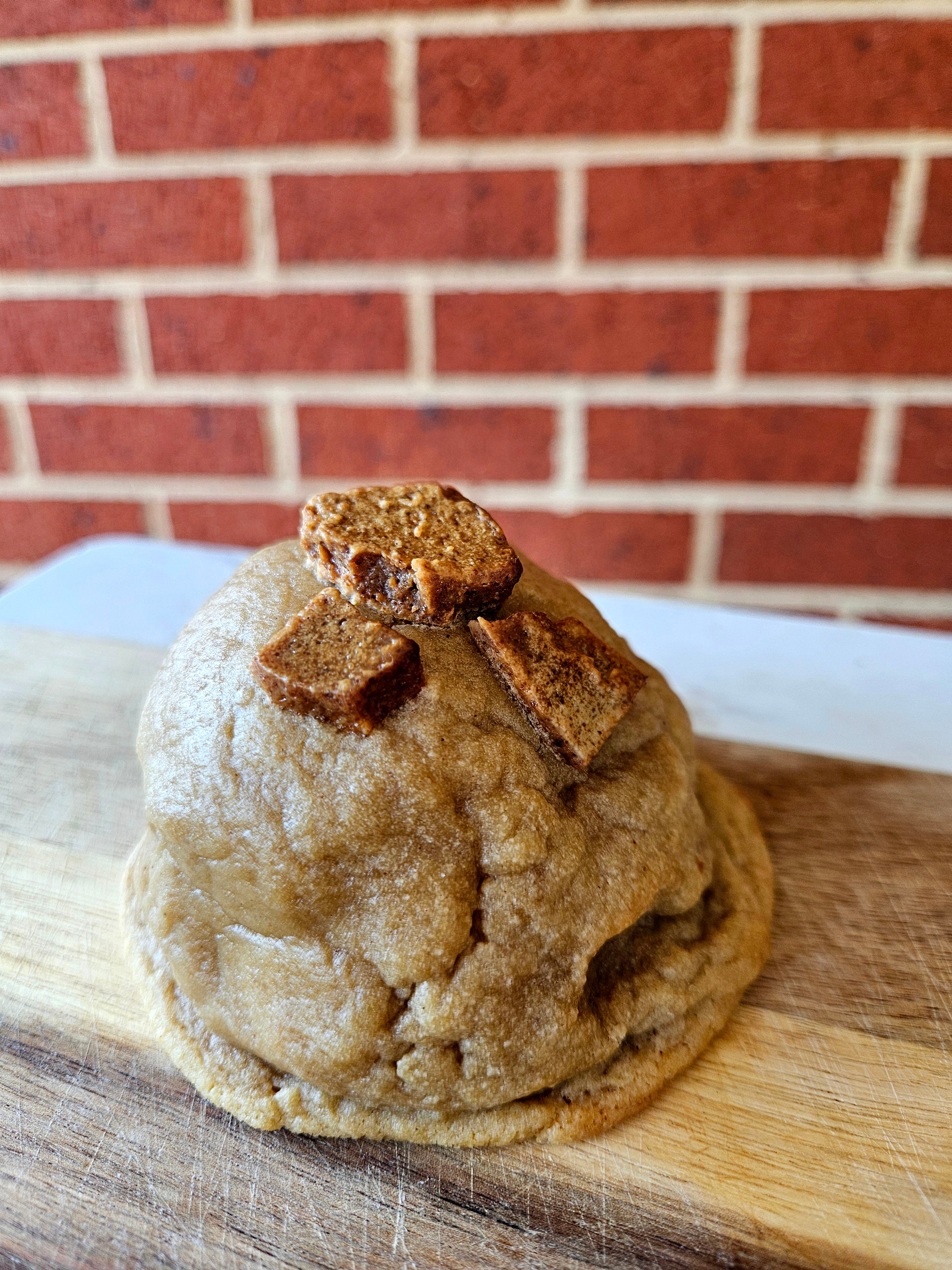 Caramelized Butterscotch Bomb